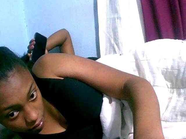 Carennehot2 webcam