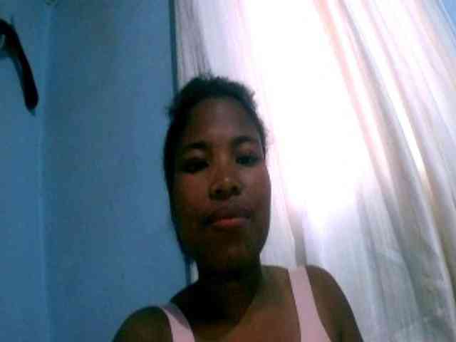 Carennehot2 webcam