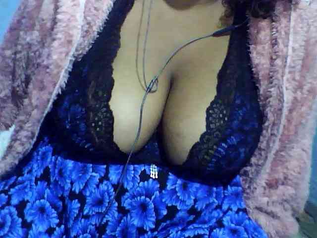 Carennehot2 webcam