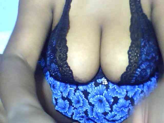 Carennehot2 webcam