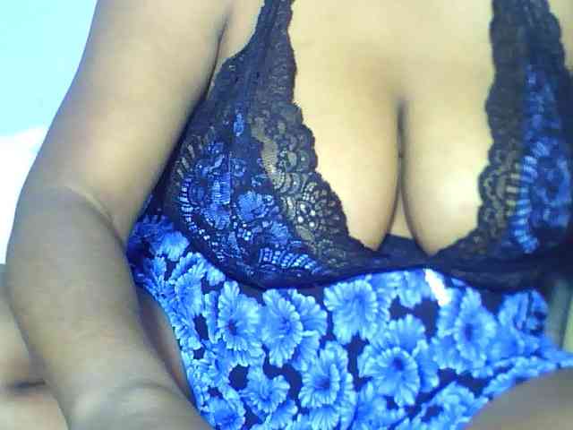 Carennehot2 webcam