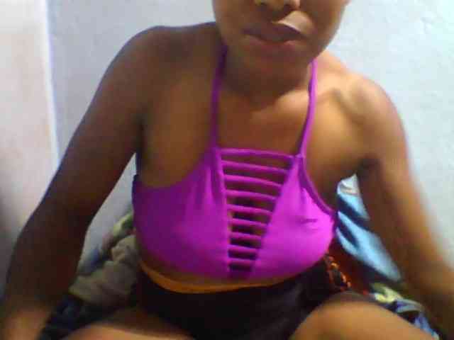 Carennehot2