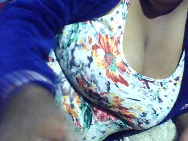 Carennehot2 webcam