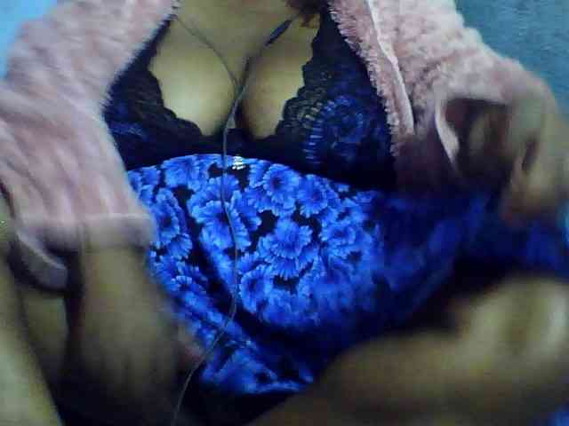 Carennehot2 webcam