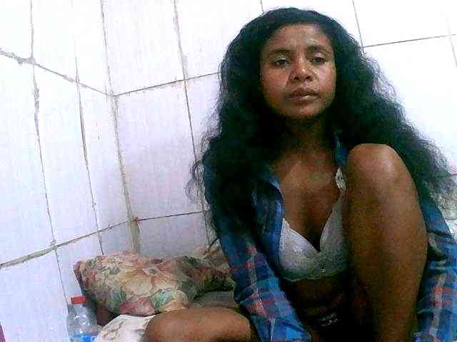 Carennehot2 webcam