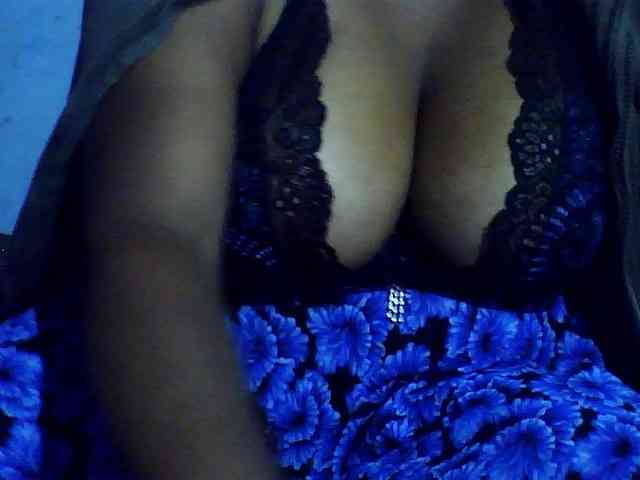 Carennehot2 webcam