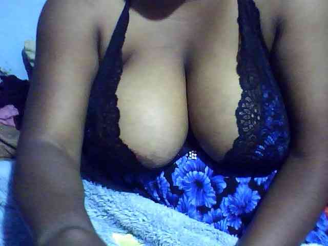 Carennehot2 webcam