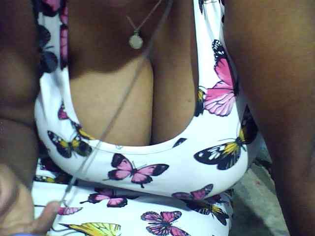Carennehot2 webcam