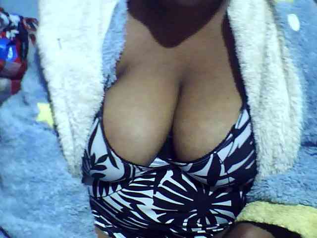 Carennehot2 webcam