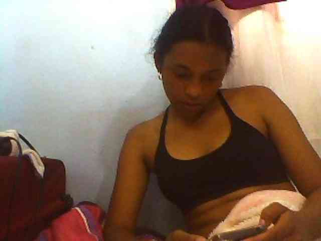 Carennehot2 webcam