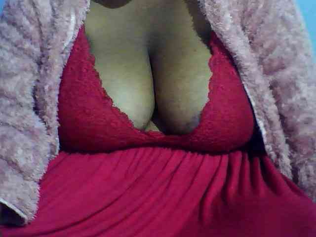 Carennehot2 webcam