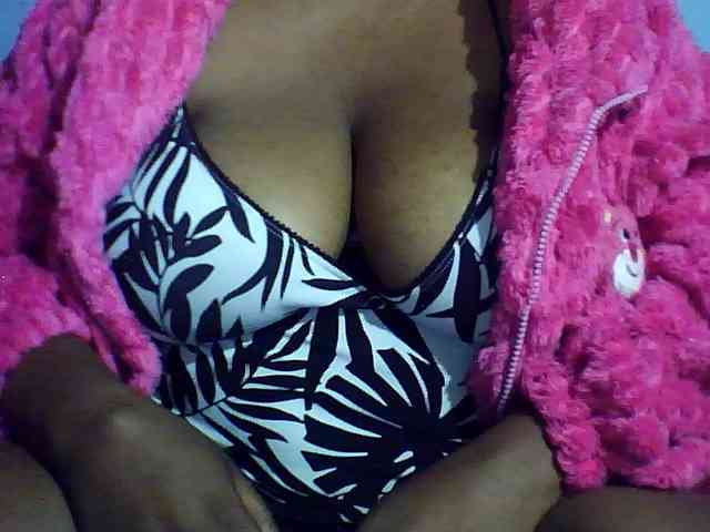 Carennehot2 webcam