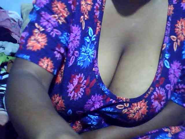 Carennehot2 webcam