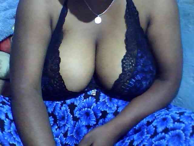 Carennehot2 webcam