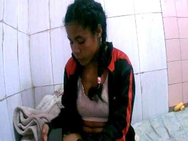 Carennehot2 webcam