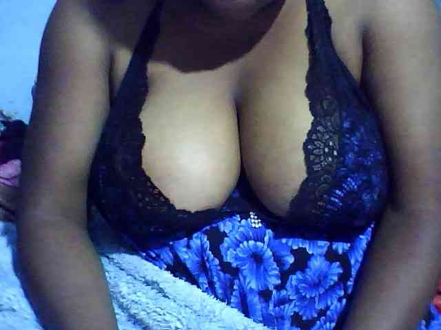 Carennehot2 webcam