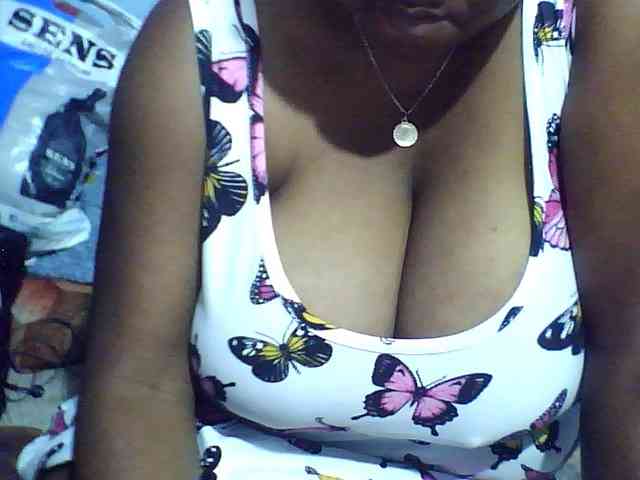 Carennehot2 webcam