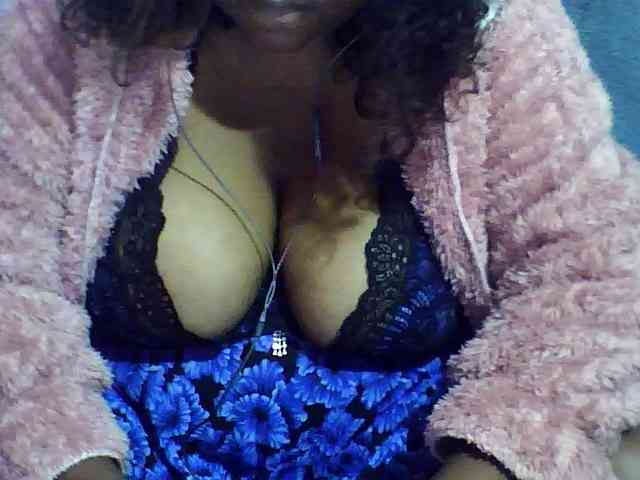 Carennehot2 webcam