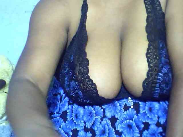 Carennehot2 webcam