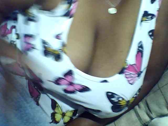 Carennehot2 webcam