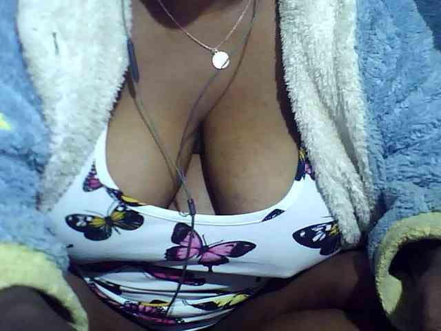 Carennehot2 webcam