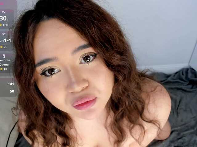 MiaCarmin's BongaCams show and profile