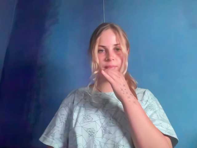 LisaloveX live cam on BongaCams