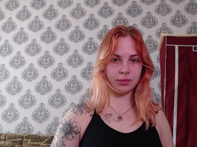 LisaloveX's BongaCams show and profile