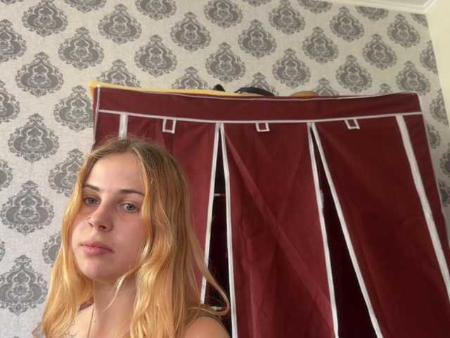 LisaloveX live cam on BongaCams