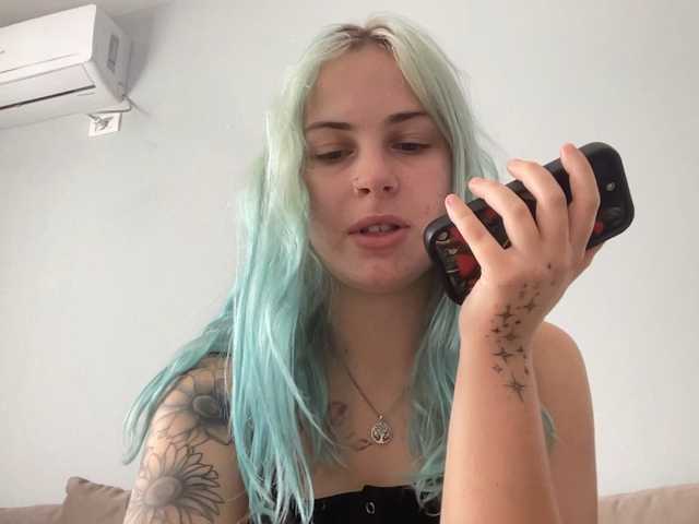 LisaloveX live cam on BongaCams