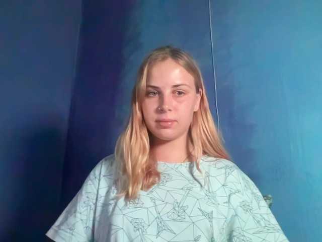 LisaloveX live cam on BongaCams