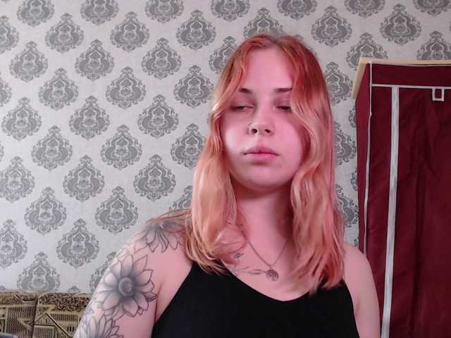 LisaloveX's BongaCams show and profile