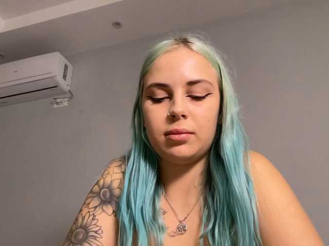 LisaloveX live cam on BongaCams
