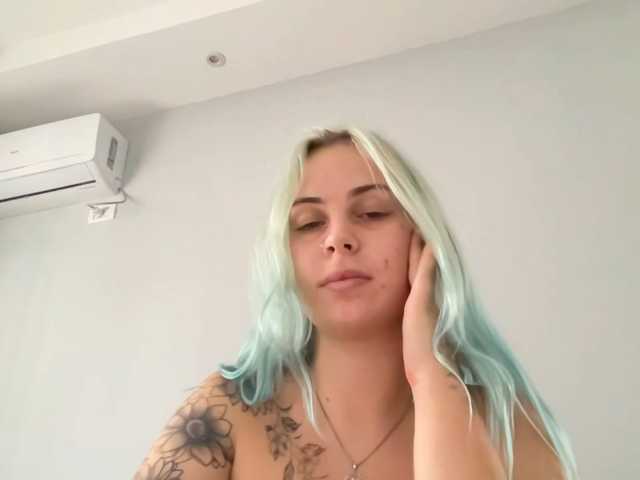 LisaloveX live cam on BongaCams