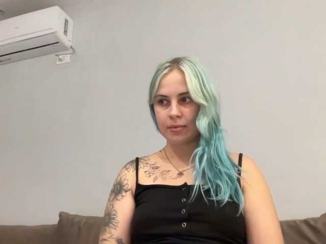LisaloveX, en vivo ahora en BongaCams