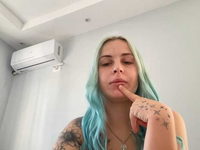 LisaloveX live cam preview