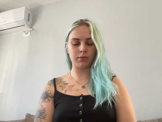 LisaloveX live cam on BongaCams