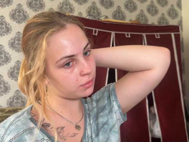 LisaloveX live cam on BongaCams