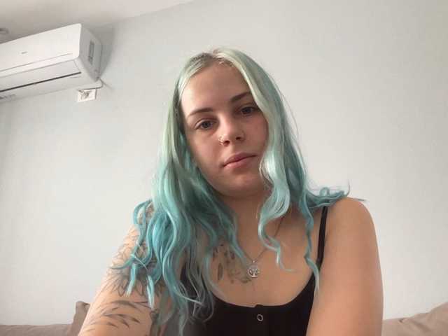 LisaloveX live cam preview