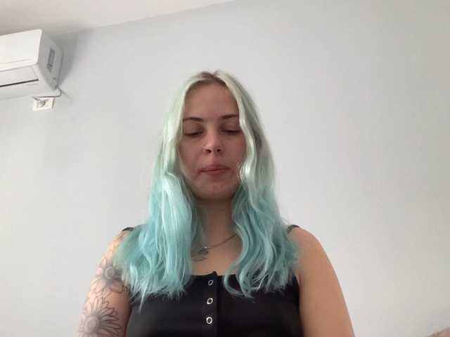 LisaloveX live cam on BongaCams