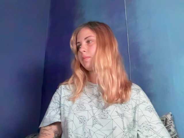 LisaloveX live cam on BongaCams
