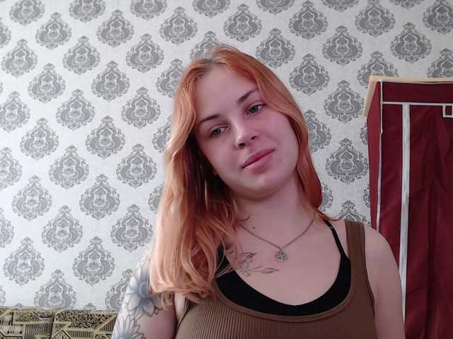 LisaloveX's BongaCams show and profile