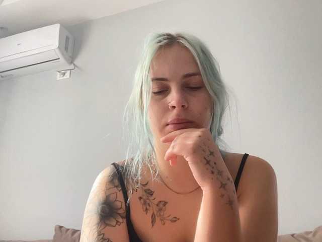 LisaloveX live cam on BongaCams