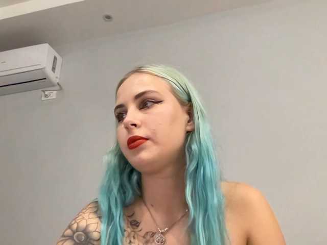 LisaloveX live cam preview