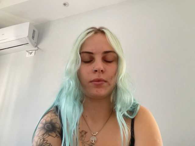 LisaloveX live cam on BongaCams