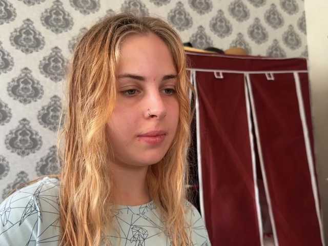 LisaloveX live webcam show