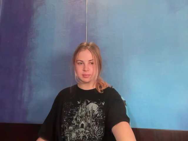 LisaloveX live cam on BongaCams