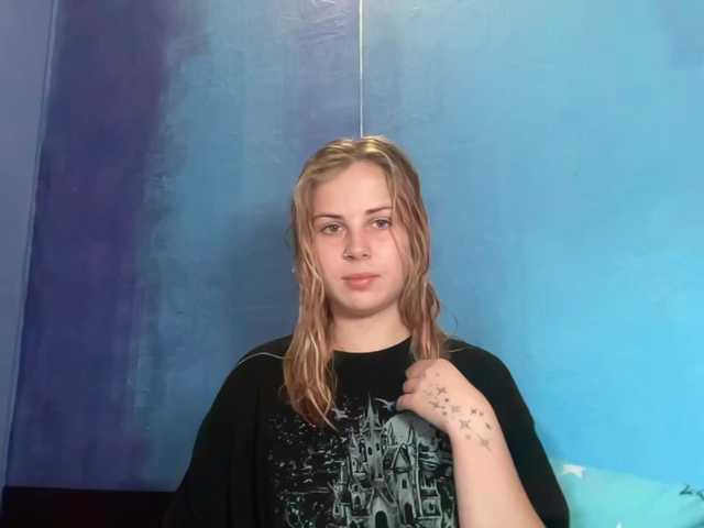 LisaloveX live cam on BongaCams