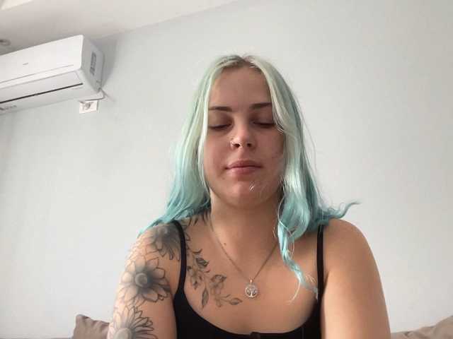 LisaloveX live cam on BongaCams
