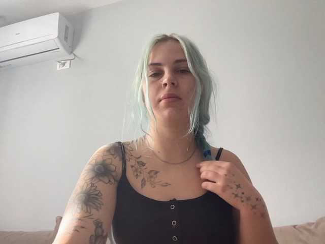 LisaloveX live cam preview